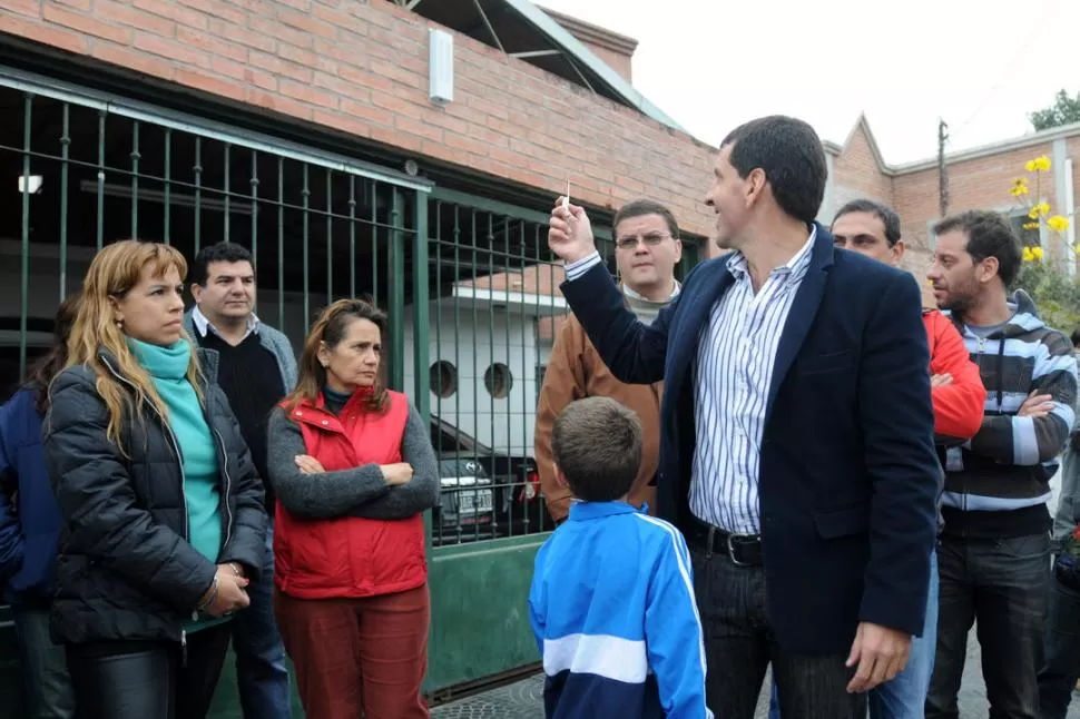 QUIEREN SEGURIDAD. Los vecinos confían en la custodia de las alarmas. LA GACETA / FOTO DE INES QUINTEROS ORIO (ARCHIVO)