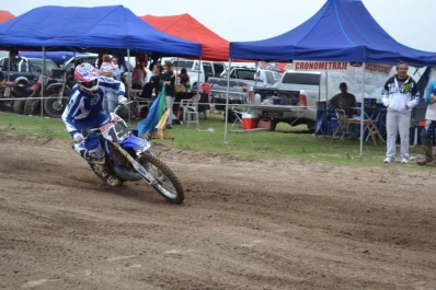 El Motocross tafinisto y sus campeones