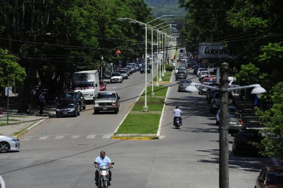 EN TAFÍ VIEJO. Las 48 unidades de la flota oficial, incluidas las máquinas pesadas, son monitoreadas desde el Municipio y desde una empresa.  LA GACETA / FOTO DE JORGE OLMOS SGROSSO