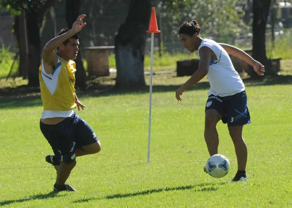 EL ÚLTIMO REFUERZO. Juan José Martínez llegó a la gloria dispuesto a dejar lo mejor en un Torneo que será exigente. LA GACETA / FOTO DE ANTONIO FERRONI (ARCHIVO)