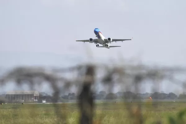 Aerolíneas sumará un vuelo más desde marzo