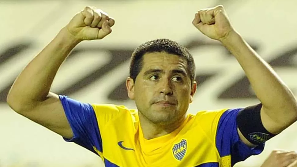 TELEFONO. Desde afuera, Román fue muy crítico con la actualidad del conjunto xeneize. TELAM / ARCHIVO