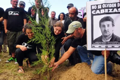Homenajearon al fotógrafo cabezas al cumplirse 16 años de su asesinato