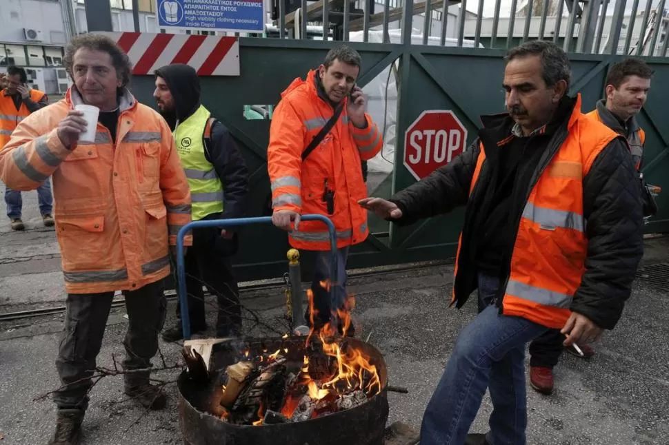 DE PARO. Los trabajadores del subterráneo llevan ocho días de protestas. REUTERS