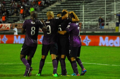 Boca le ganó 3 a 0 a Independiente