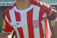 San Martín busca vestimenta nueva