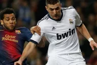 Dani Alves se quejó de haber recibido insultos racistas ante Real Madrid