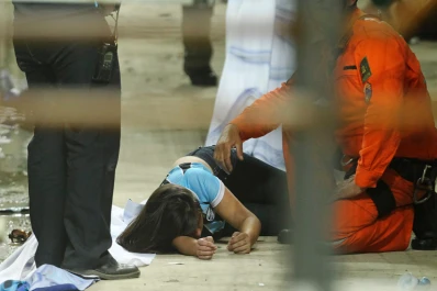 Se desplomó parte de una tribuna en el estadio de Gremio