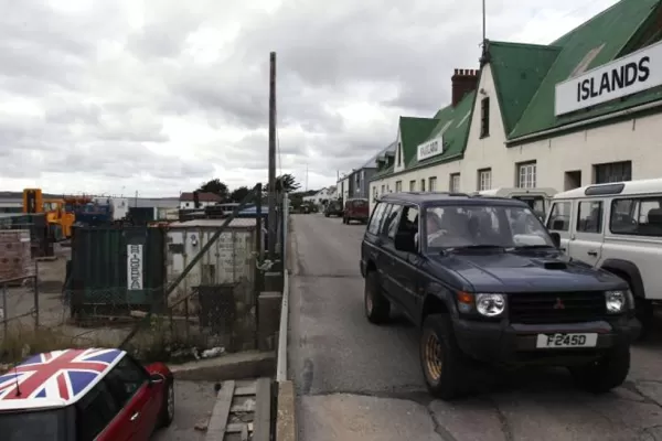 El gobierno de Malvinas impulsa una reunión con Timerman