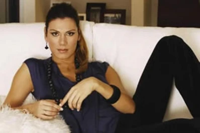 A Flor de la V no le va bien y culpa a la situación del país