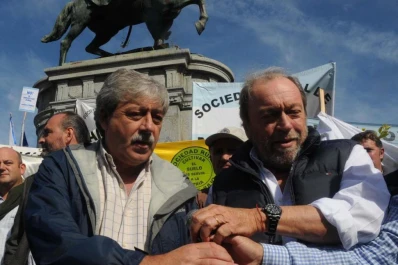 Buzzi advierte estancamiento y un camino hacia la recesión