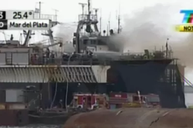 Explotó un buque amarrado en el puerto de Mar del Plata