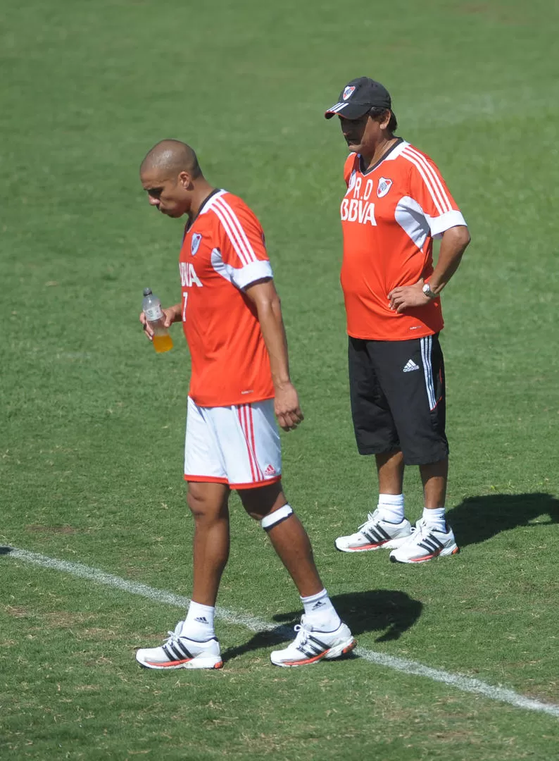 TODO BIEN. Trezeguet está en forma 