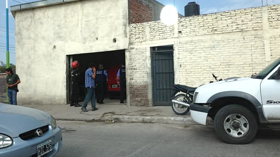 INVESTIGACION. El vehículo será sometido a pericias policiales. FOTO DE TOMADA DE TWITTER.COM. / @ROSALIACAZORLA