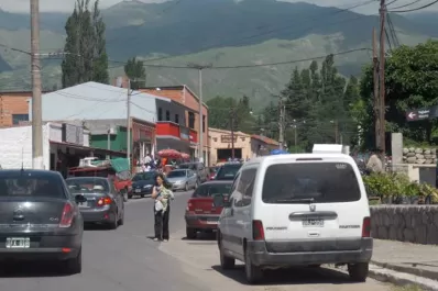 La ruta a Tafí del Valle se carga de viajeros