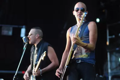 Charly, Fito, Aznar y Lebón animarán la primera noche