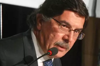 Sileoni afirmó que el aumento docente será menor al 25%