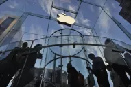 Caen puestos laborales en servicios de Apple