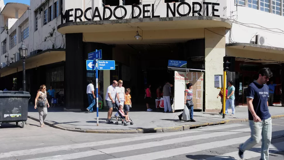 NINGUN FERIADO. El Mercado del Norte trabaja con normalidad. LA GACETA / FOTO DE MARIA SILVIA GRANARA