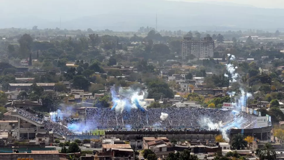 ¿EL ELEGIDO? El Monumental cuenta con más chances de recibir al partido más importante del norte del país. LA GACETA / ARCHIVO