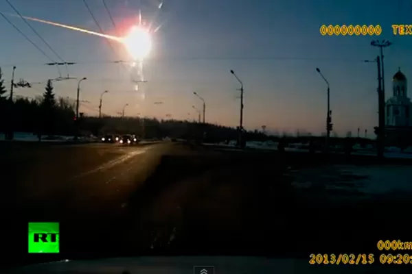 Las imágenes de la caída del meteorito en Rusia