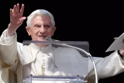 Benedicto XVI pidió que recen por él y por su sucesor