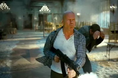 Bruce Willis y Duro de matar 5 arrollaron las boleterías