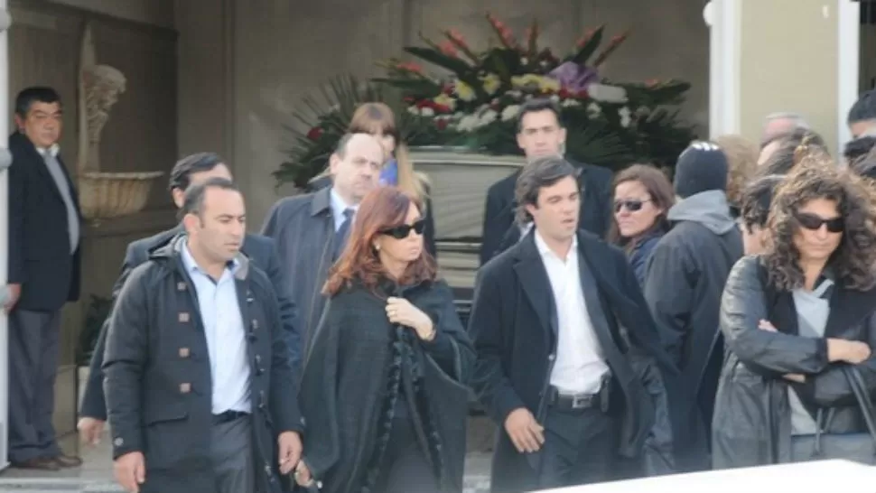 DOLOR. Cristina suspendió la agenda por el fallecimiento de su suegra. FOTO TOMADA DE TIEMPOSUR.COM.AR