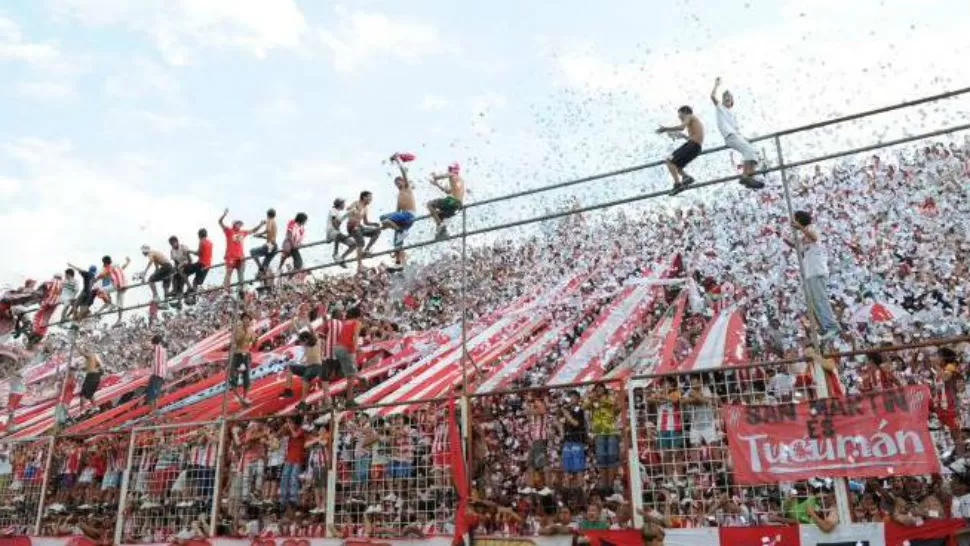 PEDIDO. Los directivos quieren que el estadio sea inspeccionado por los responsables de seguridad. LA GACETA / ARCHIVO