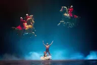 Un viaje a universos increíbles y elásticos