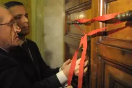 Sellaron el departamento del Papa a la espera del sucesor