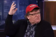 Michael Moore y un encuentro delirante con Chávez