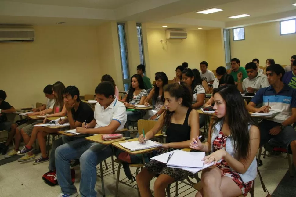 PREPARADOS. Camino hacia la Universidad es un curso que apunta a disminuir la deserción en los primeros años. 