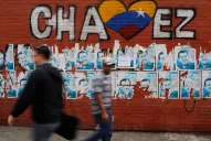 Prorrogan hasta mañana el duelo por la muerte de Chávez