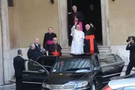El Papa Francisco pagó su hospedaje y evitó la limusina