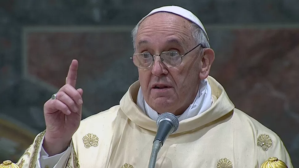 MENSAJE. El Papa Francisco pidió que una Iglesia activa y comprometida. REUTERS