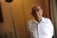 León Feler: el que no vive para los demás, tampoco vive para sí mismo