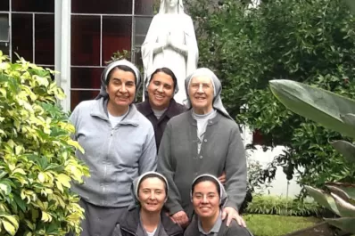 Llegar a los márgenes y darle lugar a la mujer