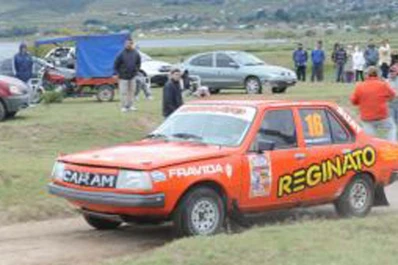 Reginato (p) logró el triunfo en El Mollar