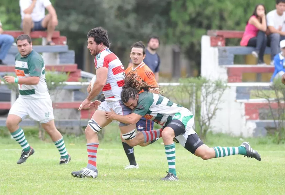 MALAS DECISIONES. Lince no terminó de cerrar un partido que había dominado y lo sufrió en el ingoal. 