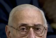 Videla pidió a los militares armarse por la República