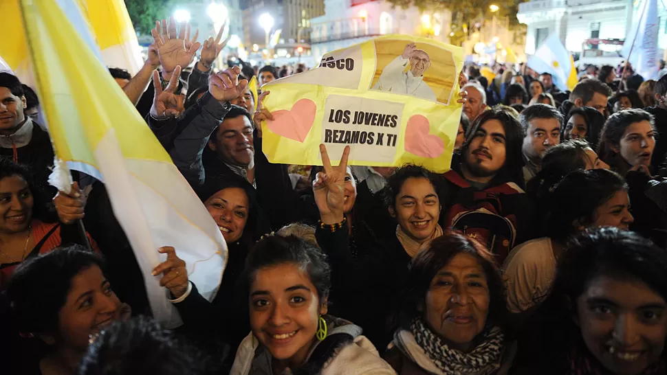 JUVENTUD PRESENTE. Los jóvenes se convirtieron en los protagonistas de l vigilia. TÉLAM.