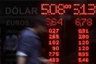 Cristina se reunió con su gabinete económico tras la disparada del blue