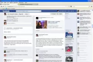 Un intendente y un edil, enfrentados por un busto de Chávez