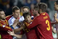 España complica sus aspiraciones al empatar con Finlandia