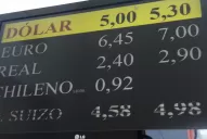 El dólar blue se vende hasta por $ 9 en Tucumán