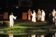 Los lectores prefieren quedarse en casa durante Semana Santa