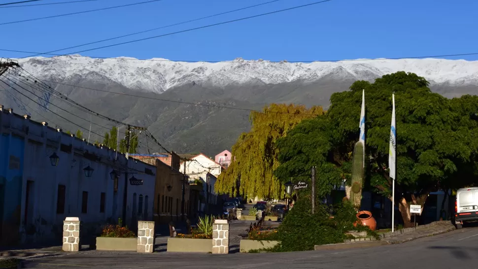 UNA POSTAL. Los que madrugaron en Tafí del Valle se encontraron con este paisaje. GENTILEZA JAVIER ASTORGA - PRENSA MUNICIPALIDAD DE TAFI DEL VALLE 