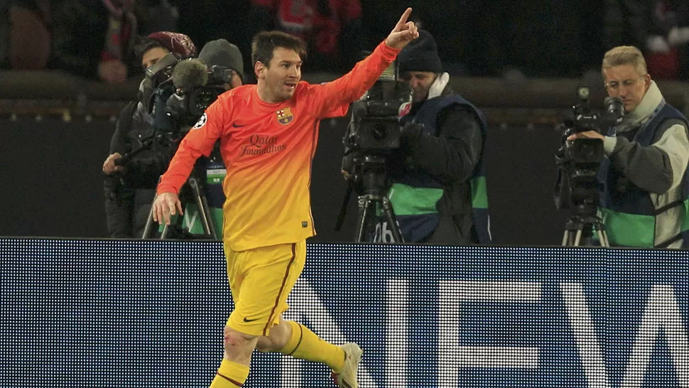 ¡GRITALO! Lio celebra su gol. REUTERS