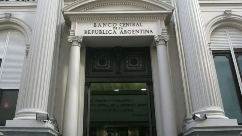 JUSTIFICACIÓN. En los considerandos del decreto, el Gobierno rescata la política de desendeudamiento aplicada a partir de 2010 con recursos del BCRA FOTO TOMADA DE IGDIGITAL.COM